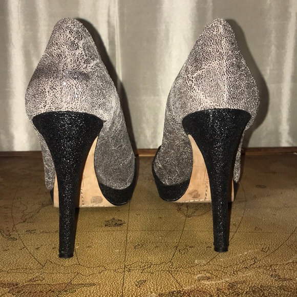 VINCE CAMUTO Timmons sparkle platform heel sz 8 - Picture 12 of 14